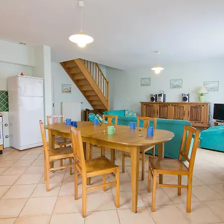 Holiday Les Moutiers Ferienhaus